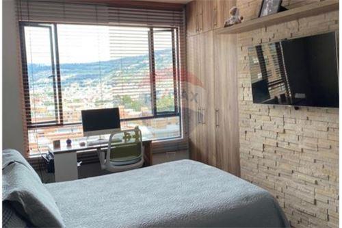 Exclusive Apartment for Sale in Bogotá, Usaquén